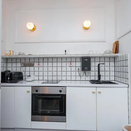 Studio In Central London-2
