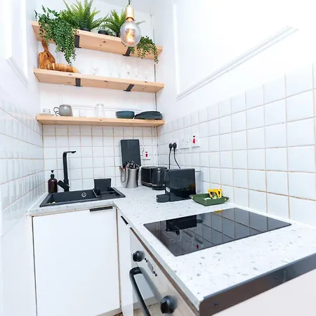 Studio In Central London-2