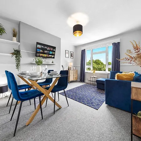 Brixton Hub-3