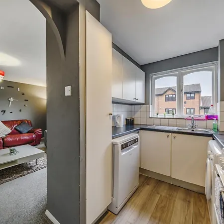 Cosy 2 Bdr Flat With Free Parking Near Tower Bridge-3