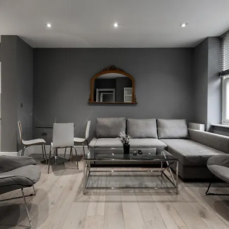 Superb 2 Bedroom Apartment Near Edgware Road Station-2