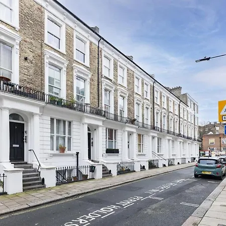 Flat In Notting Hill-2