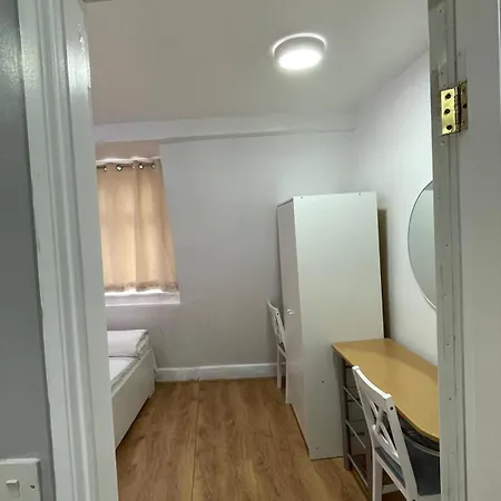 E1 Flats-2Nd Floor-3