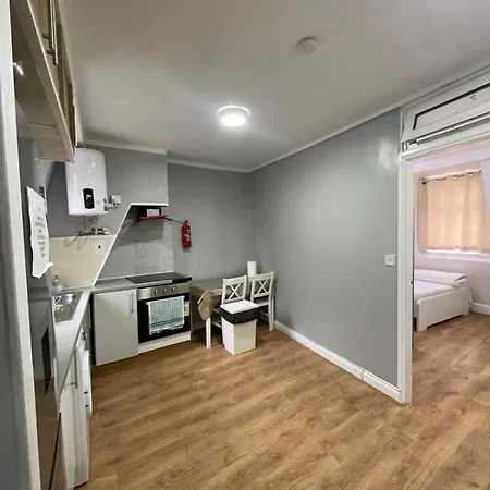 E1 Flats-2Nd Floor-3
