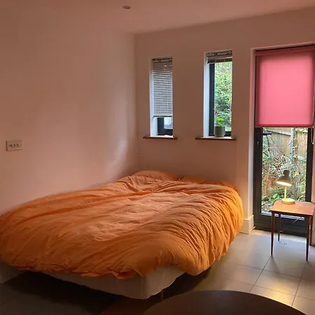 Studio In Walthamstow-3
