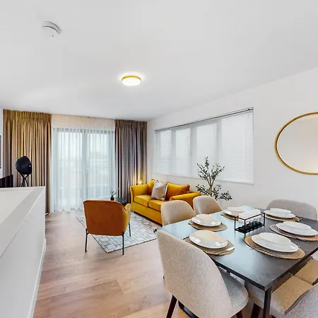 Stylish & Spacious Modern Apartments Near Dalston Kingsland Station - By Short Stories London-3