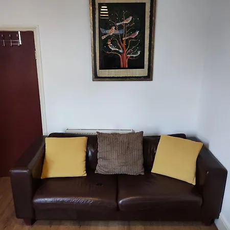Spacious Rooms - London Zone 2-2