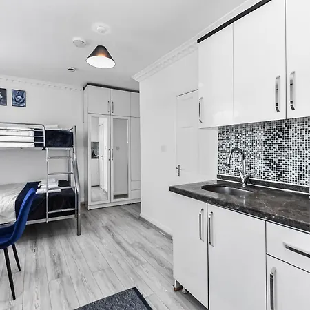 Stylish And Cosy Apartments In Camden 5Mins To Kings Cross St Pancras-3