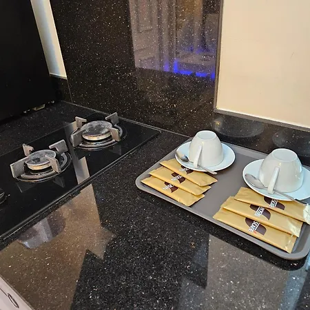 Studio For 2Guests-Parking-Garden-Nearlondon-Ac-3