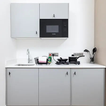 Charmstay Kensington Olympia-2
