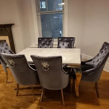 Star London Warwick Mansions 3-Bed Oasis-2