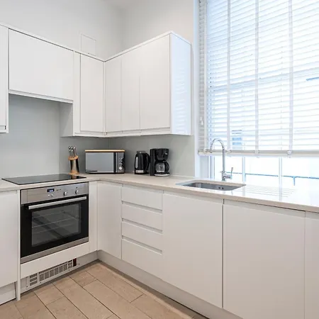 Goodge Apartments-2