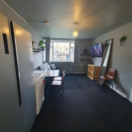 A Home In The City-2