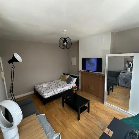 Stay Inn Studio'S-2