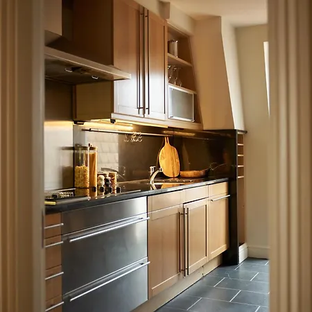 Europa House Apartments-3
