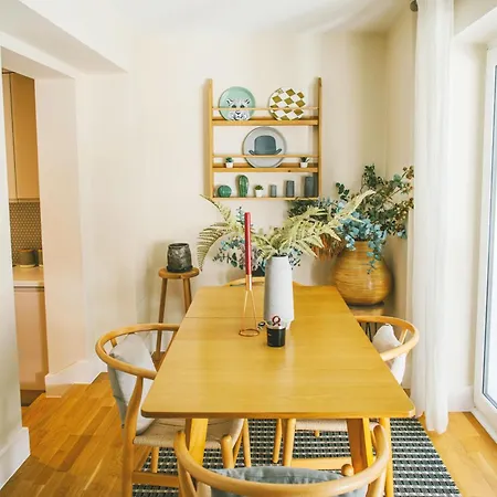 Accomodo London South Kensington - Elegant 3 Bedroom Apartments Near Museums-3