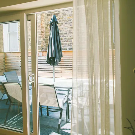 Accomodo London South Kensington - Elegant 3 Bedroom Apartments Near Museums-2