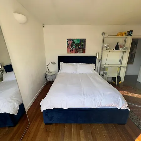 Shoreditch Rooftop Suites-3