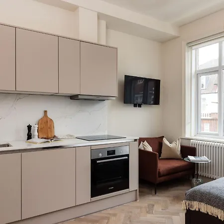 Fivem West Hampstead - South-3