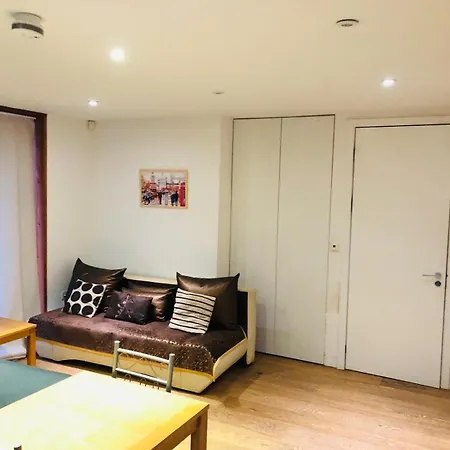 Amazing Studio In Central London-3