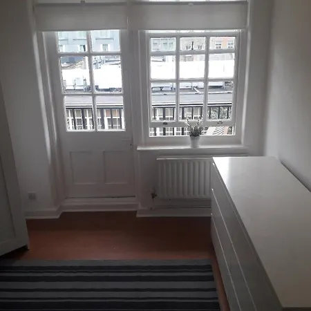 Shoreditch Apartment-2