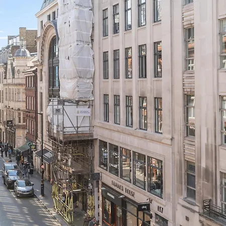 Stylish & Bright Studio In The Heart Of Soho Unbeatable Location! No Lift Wd8-3