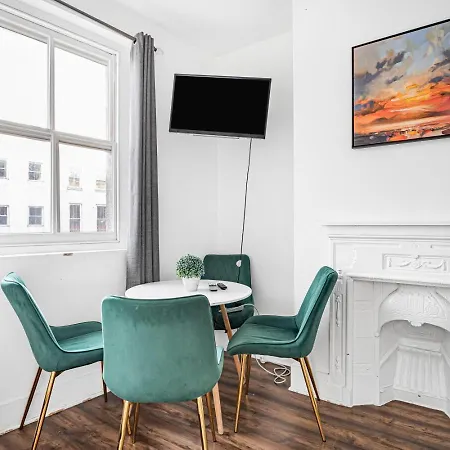 Tower Bridge Studios-2