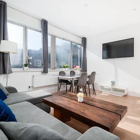 Berwick Street Central Apartments-2