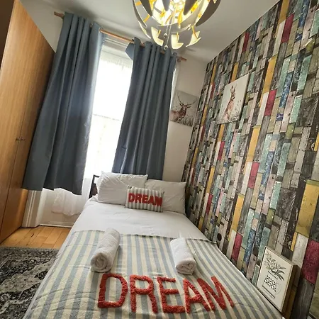 Portobello Road Studios-2