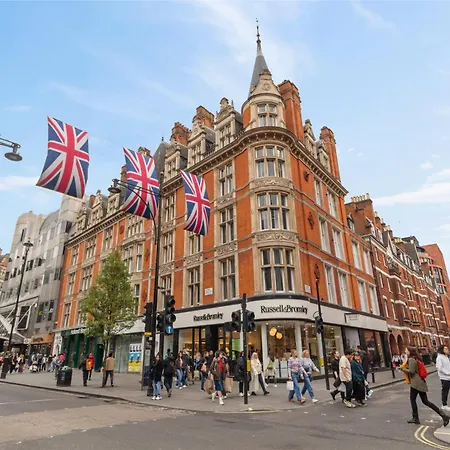 Luxurious Apartments On Oxford Street-2