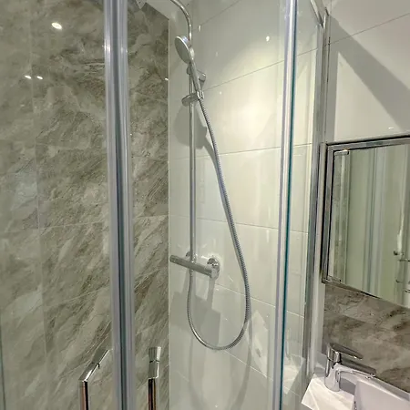 Earls Court Residences-2