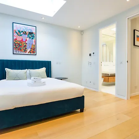 Noho 132 Serviced Apartments-2
