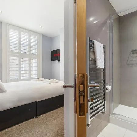 Blue Door Stay - 5 Bedroom Apartment In London, Uk-2