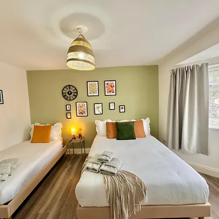 Vibrant Studio 30Min To Central London & Free Wifi-2
