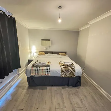 Queensborough Apartment, Central London-2