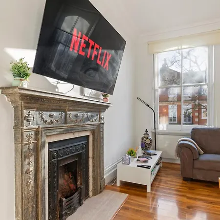 Sg, Classic Knightsbridge Loft Apartment-3