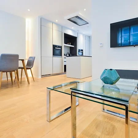 Noho 132 Serviced Apartments-3