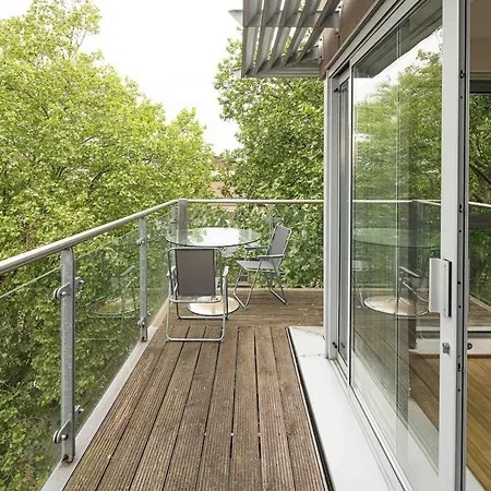 Stylish 2-Bed With Stunning View-2