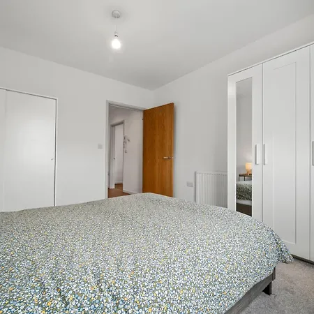Prime Location Flats-3