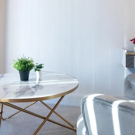 Luxury City Escape Apartments-3