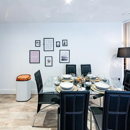 Luxury City Escape Apartments-2
