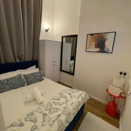 One Bedroom Flat B In Kentish Town-2