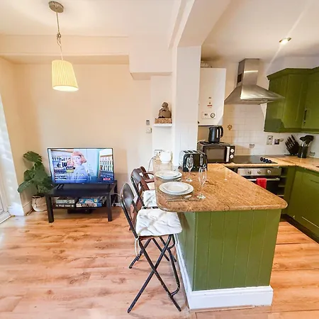 1Br Kensington Flat Near Holland Park Earls Court-2