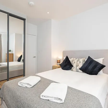 Chandos Place Residence-2