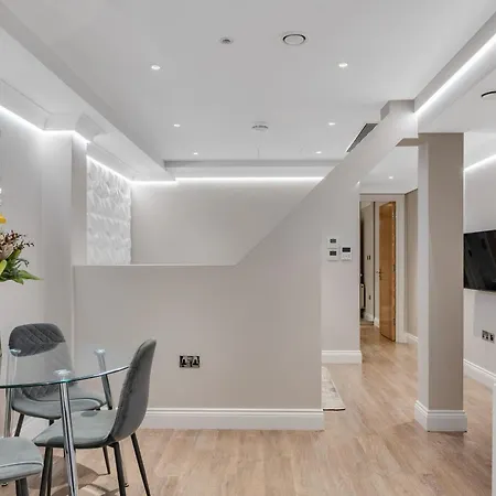 Cleveland Residences Farringdon-3
