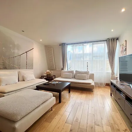Kensington 2 Bedroom Luxe-2