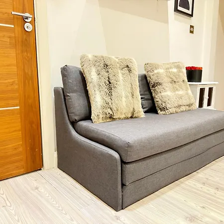 Central London Studio - Private&Fully Equipped-3