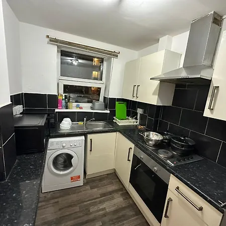 Comfortable Ensuite Room, Near Brick Lane, Close To Metro-3