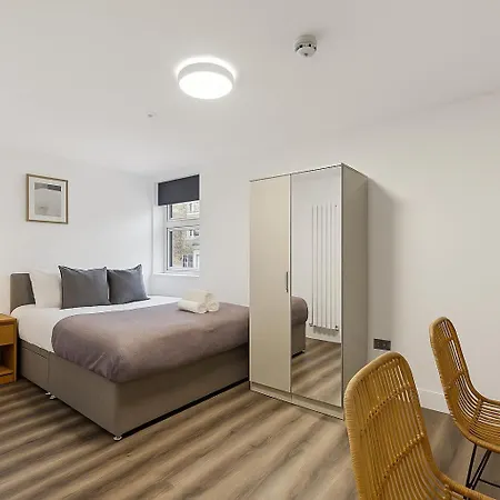 Sutherland Apartments-3