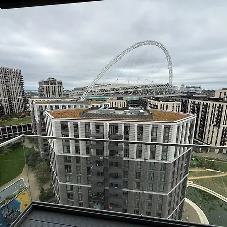 Wembley Stadium Modern 1 Bed Apartment With Amazing Views-3